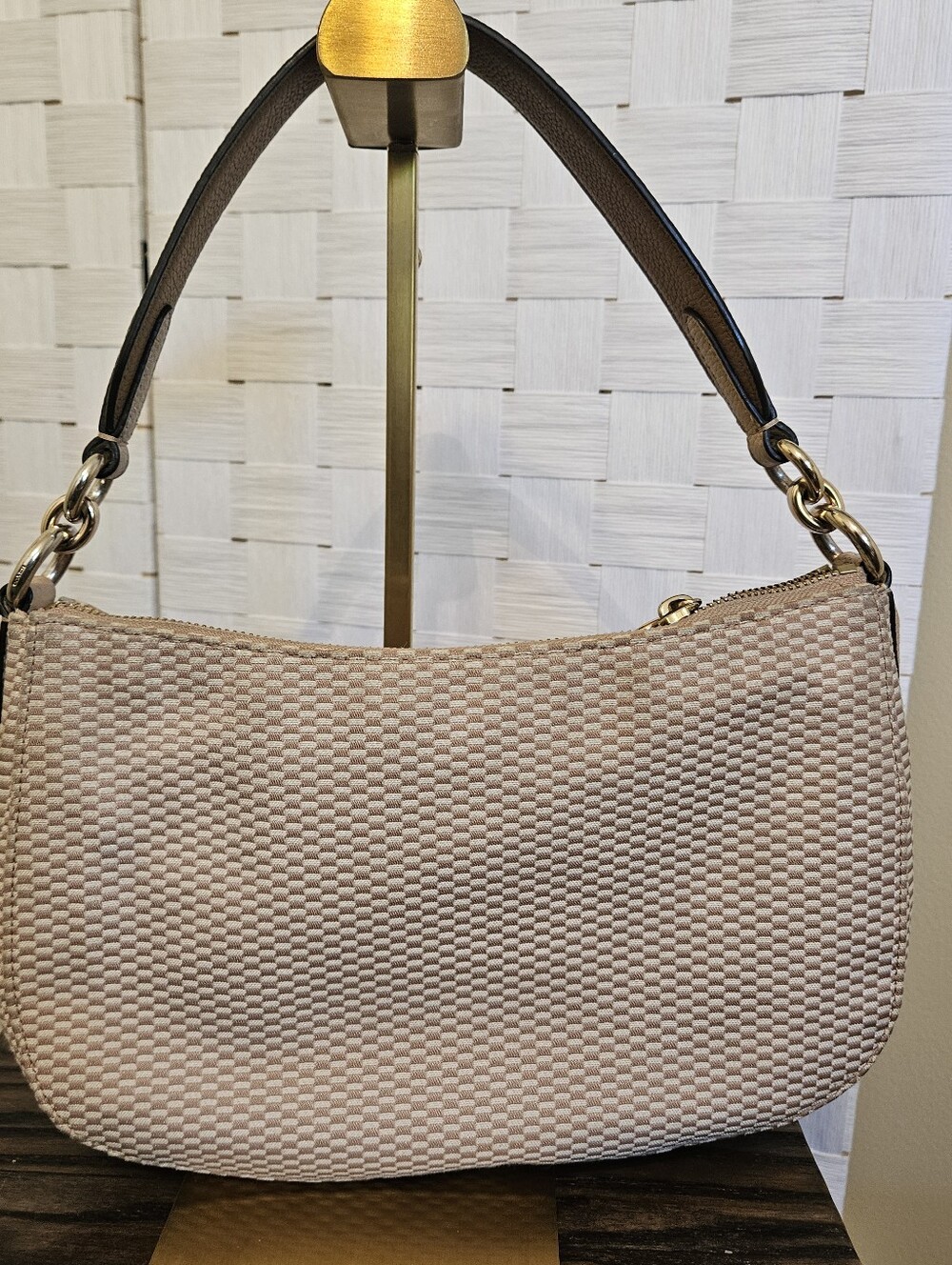 Coach Sutton Hand Bag in Beechwood Legacy Jacquard Print 67367 - Picture 2 of 9